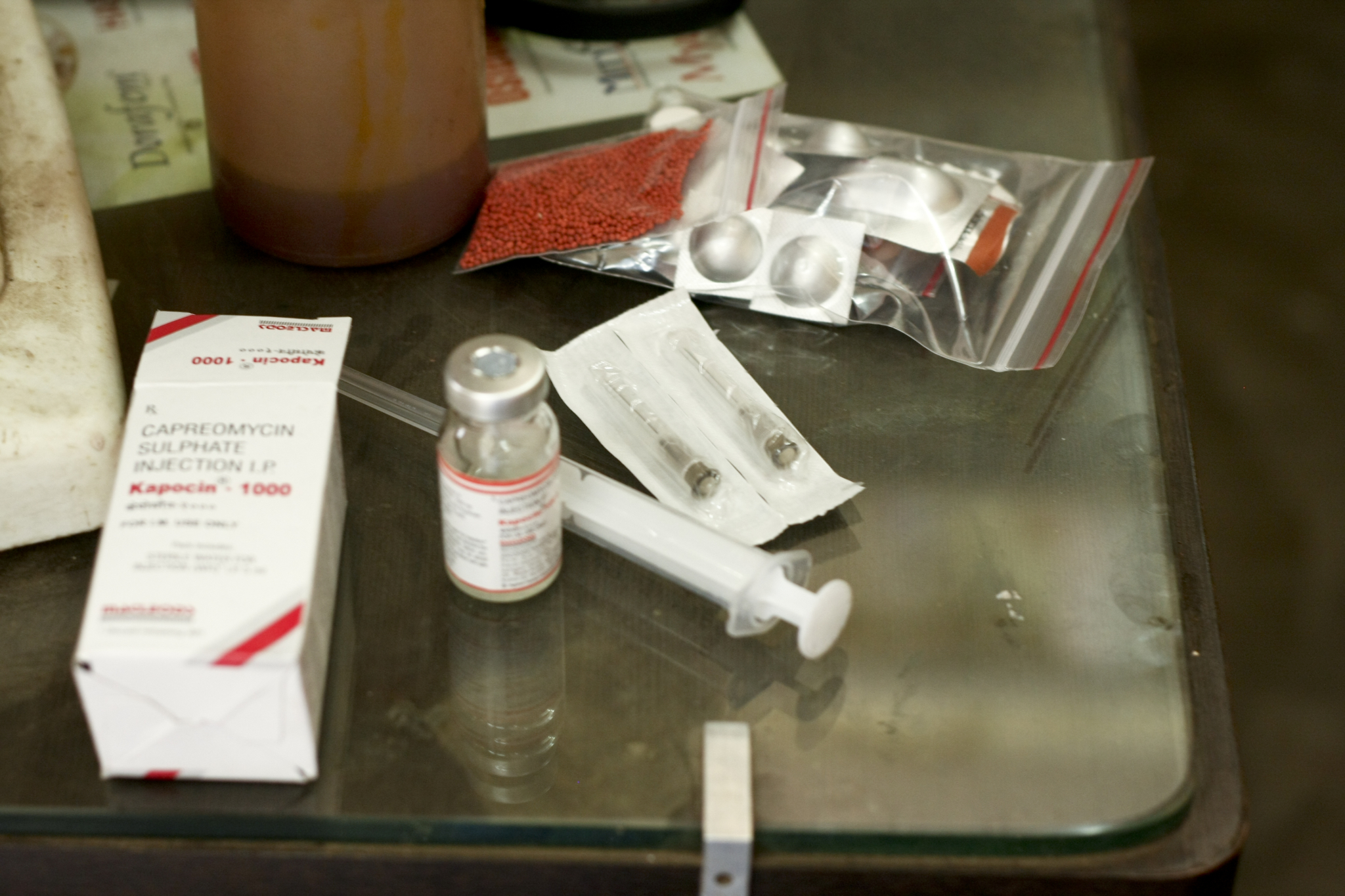 Medicamentos para tratar tuberculose multirresistente. © Bithin Das